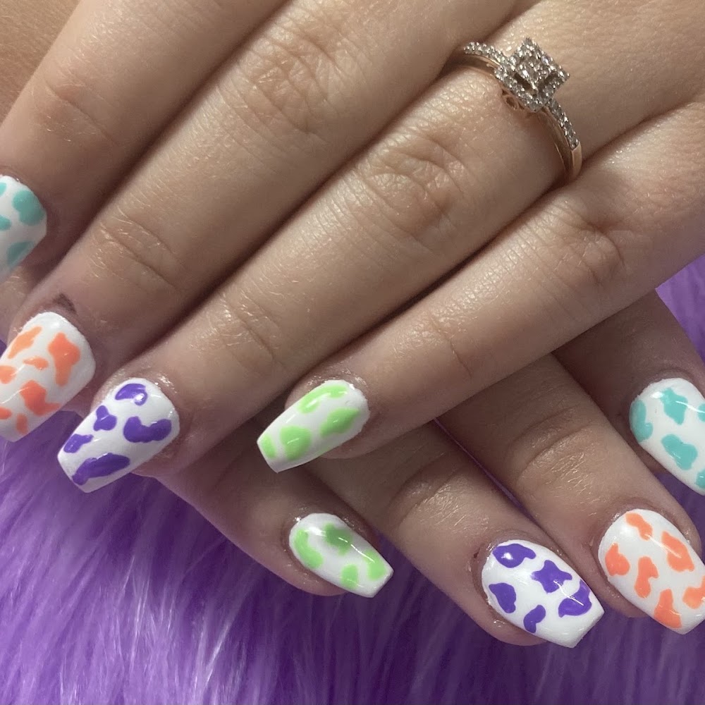 Finished nails from Chromatic Nails